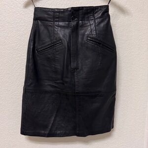 VTG Saks Fifth Avenue The Works Genuine Black Leather Skirt Size 4
